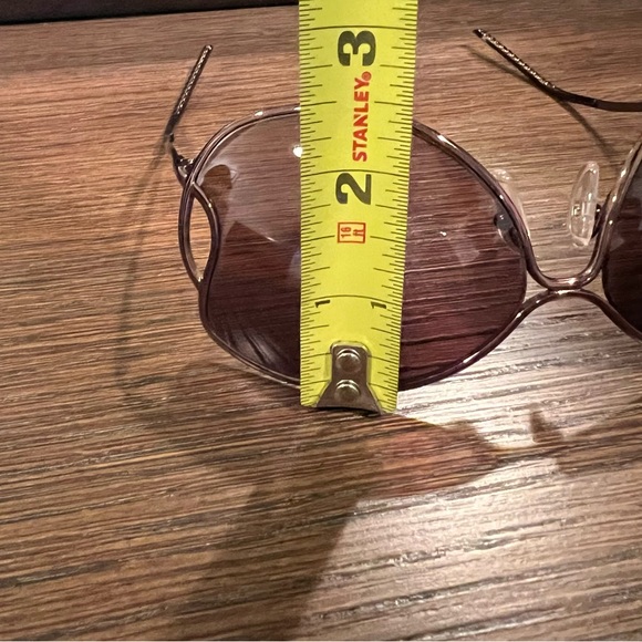 Fendi Sunglasses - Picture 5 of 6